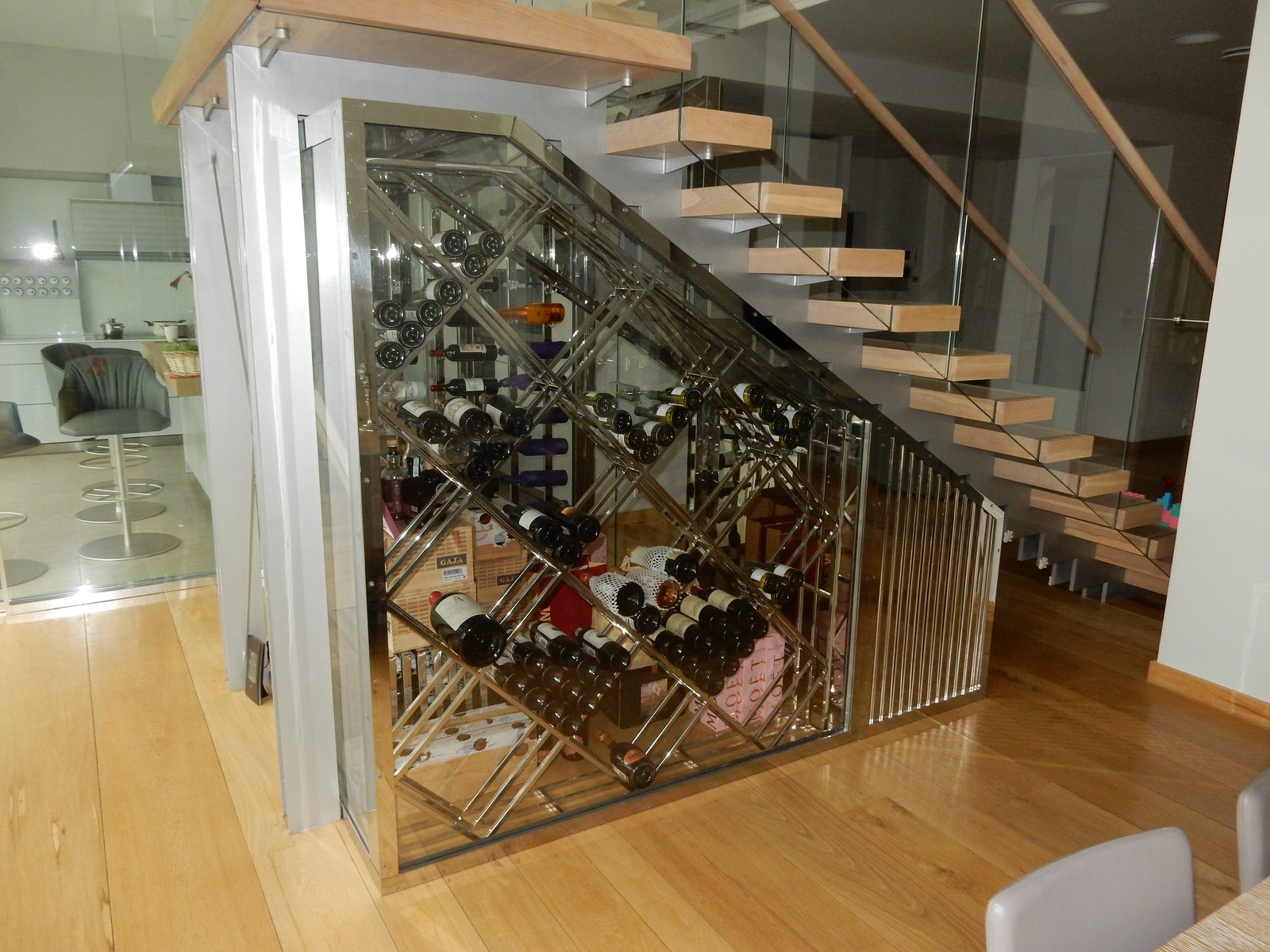 Винная комната в жилой зоне