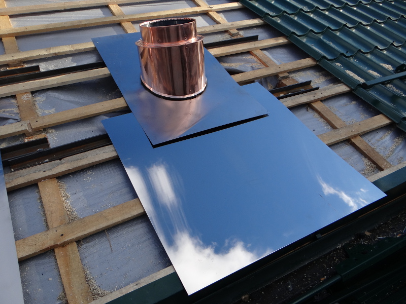 Монтаж двух дымосборников из меди на объекте Внуково