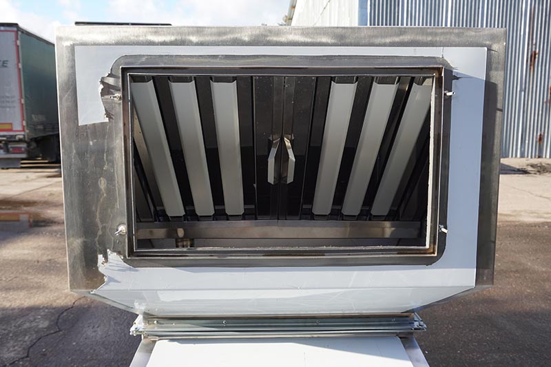 Островной вытяжной зонт ТИП 4 «Пирамида» в комплекте с вертикальным гидрофильтром для ресторана в Москве