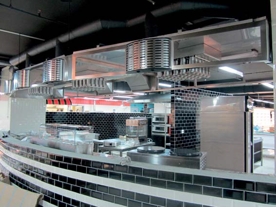 Торгово-деловой центр «Столица», Южно-Сахалинск (Россия)