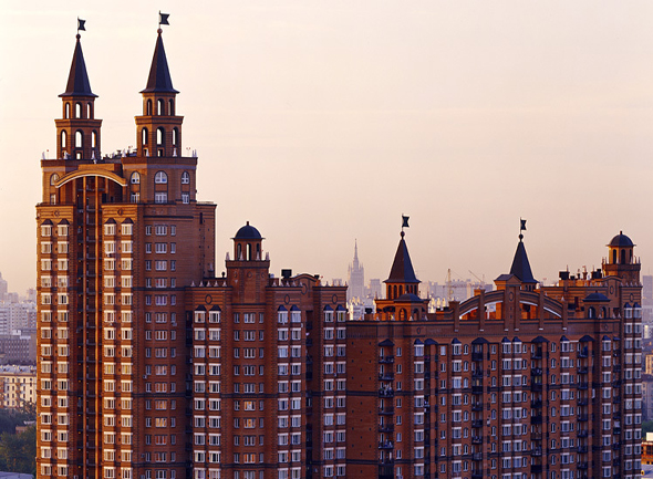 Многосекционный жилой дом, г. Москва