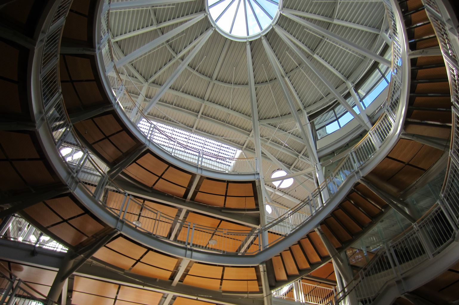 Дизайн здания влияет на микроорганизмы