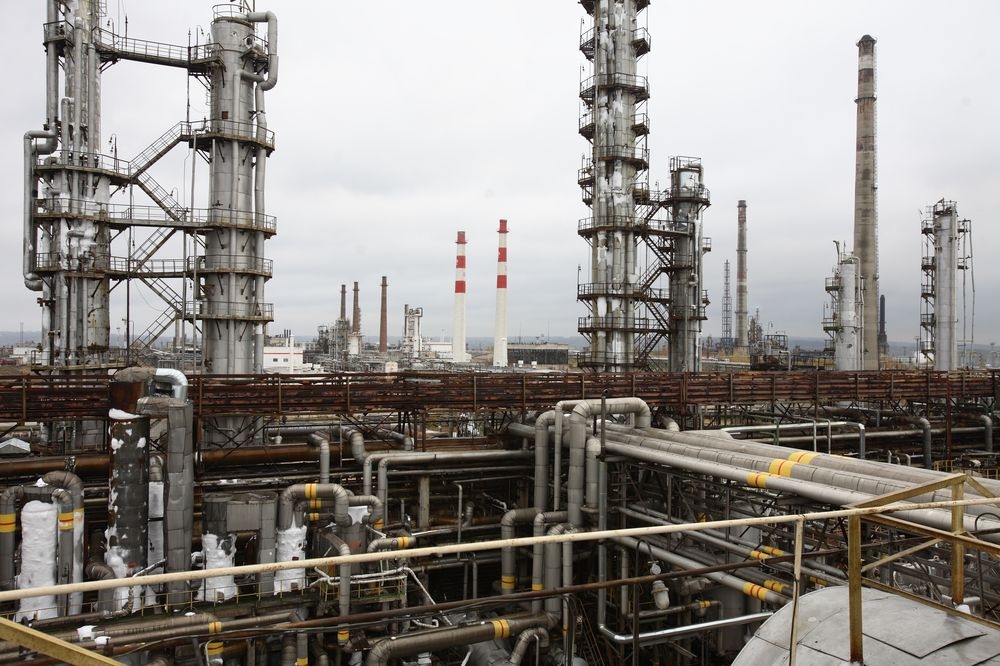 Преобразователи частоты Danfoss на предприятиях ОАО «Сибур»