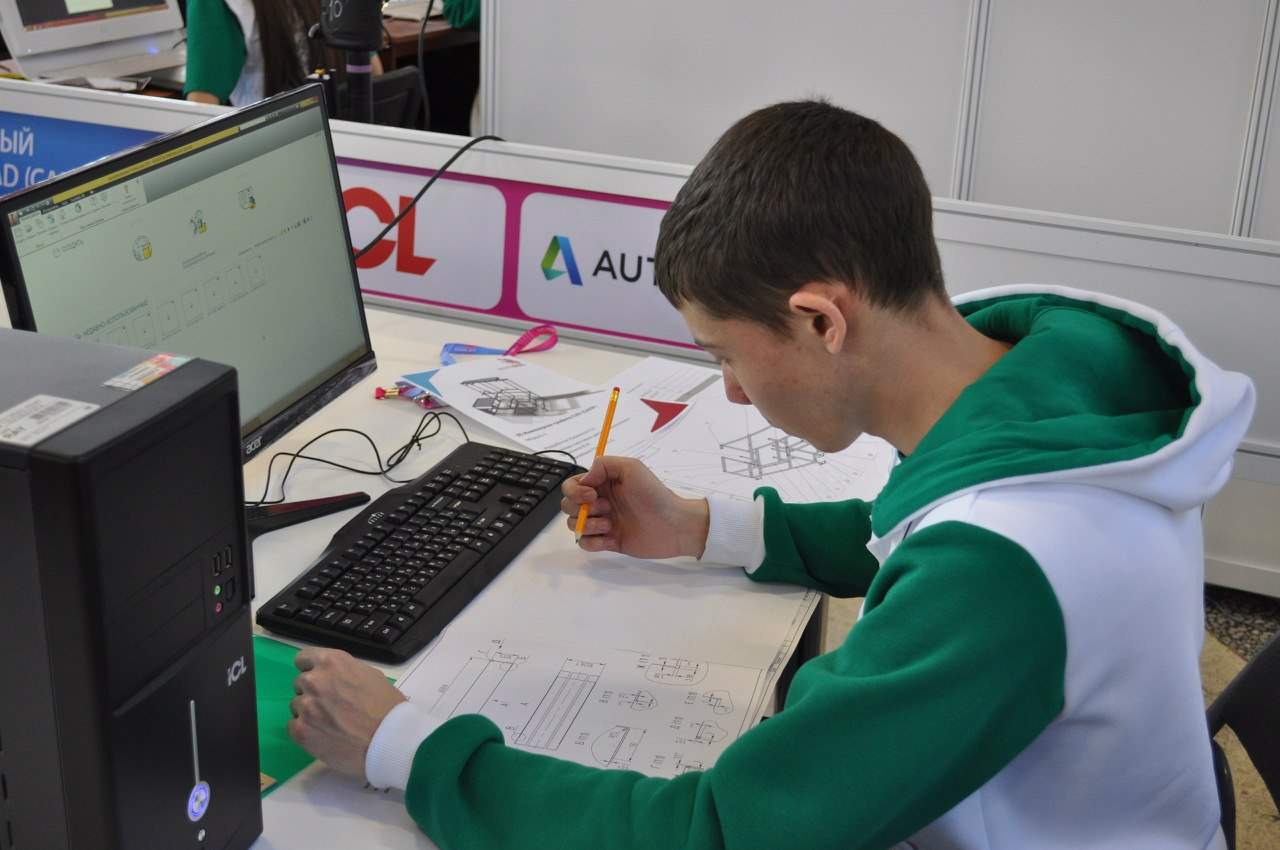 Лучшим наладчиком кондиционеров на чемпионате рабочих профессий стал тольяттинец