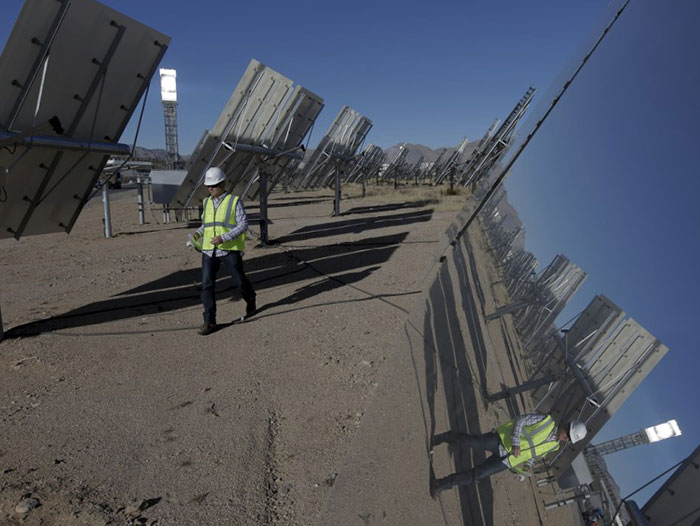 гелиотермальной электоростанции Ivanpah Solar Electric Generating System