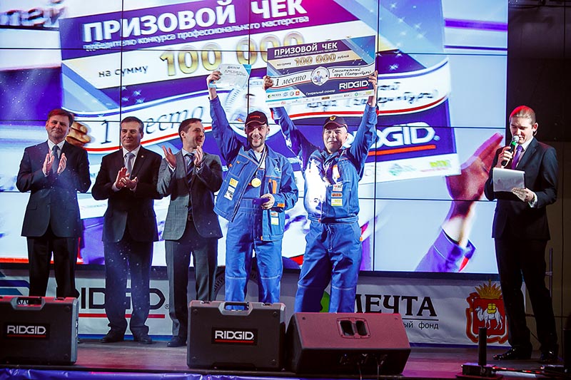 Производители сантехники помогут выбрать лучшего сантехника года