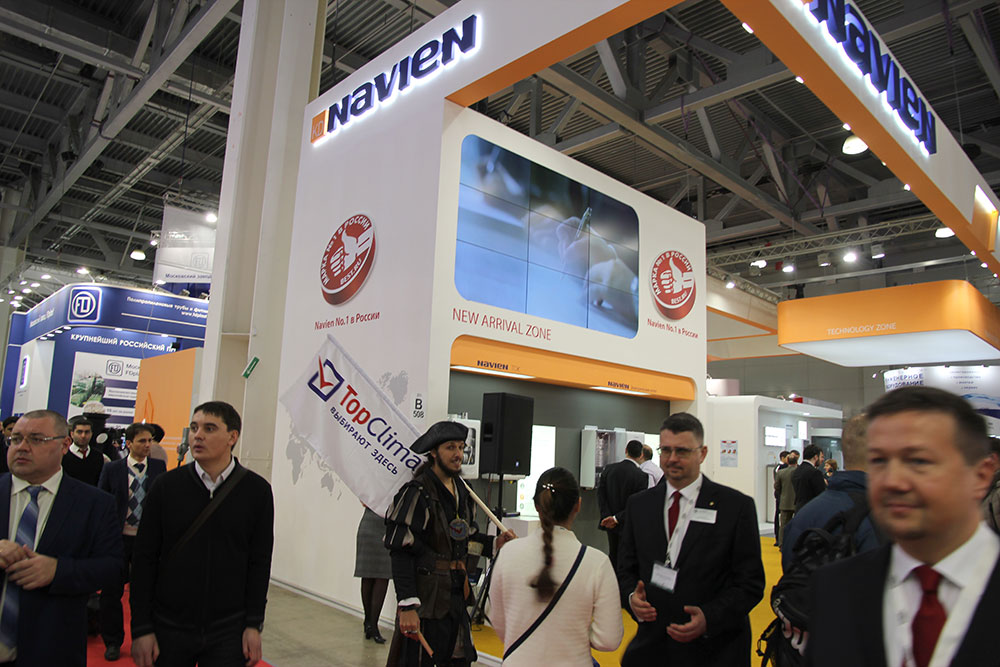 Первый день выставки Aquatherm Moscow в фотографиях