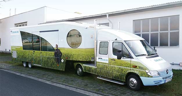 Компания Daikin продолжает знакомить европейских пользователей с хладагентом R32