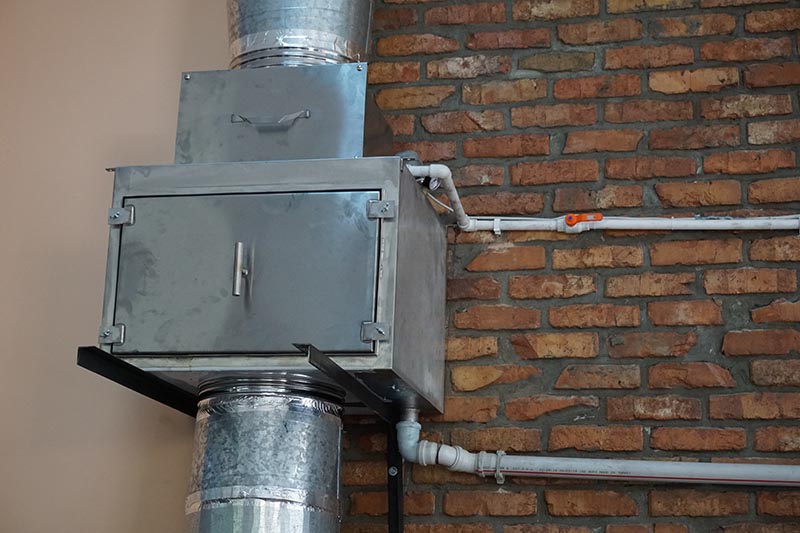 Монтаж двух вертикальных гидрофильтров серии «ПРОФИ» в ресторане «ПАССАЖ» г. Баку