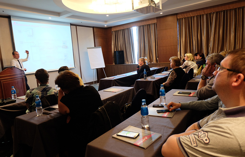 Компания провела серию технических семинаров по технологиям нового поколения VFR и LG MULTI V