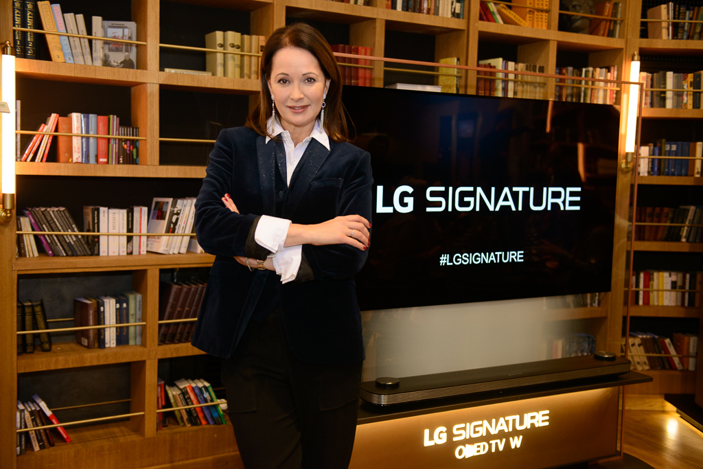 Ультра премиальный бренд LG SIGNATURE поговорил об искусстве с российскими знаменитостями