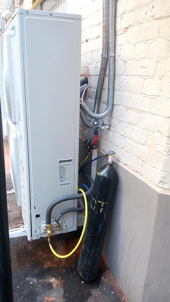 Магазина здорового питания «Город Сад» на ул. Сивцев Вражек