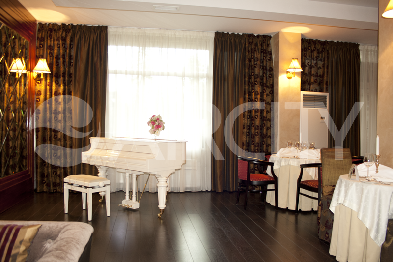 Колонный кондиционер - оптимальное решение для ресторанов с внутренней отделкой интерьера