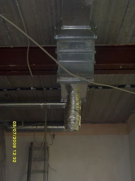   <img alt="   "  data-cke-saved-src="/images/news/2013/mic/mic_object_rumba_02.jpg" src="/images/news/2013/mic/mic_object_rumba_02.jpg" style="width: 325px; height: 243px; margin-left: 5px; margin-right: 5px;" />